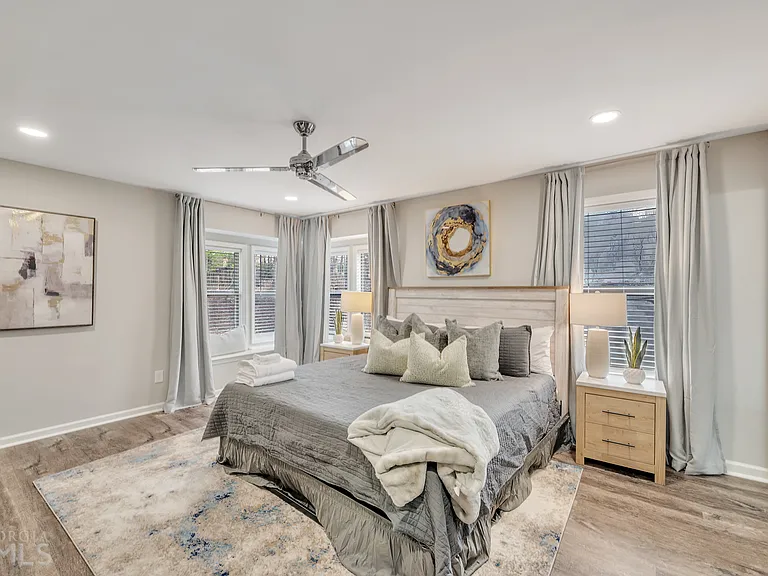 1898 Winding Creek Ln SW — Photo 11