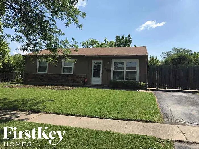 17215 Peach Grove Ln photo 1