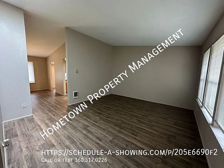 9614 Espirit Ct SE — Photo 6