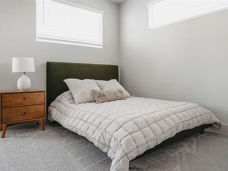 5233 Hillman St #A — Photo 28