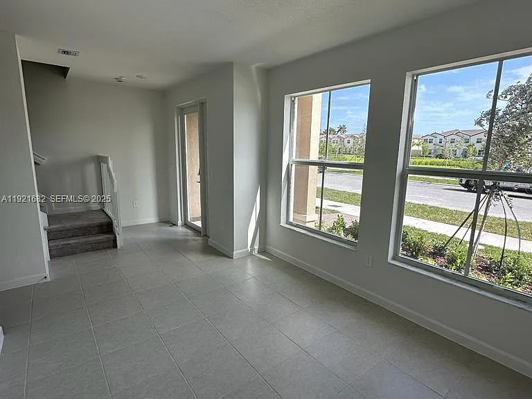 14816 SW 265th St — Photo 13