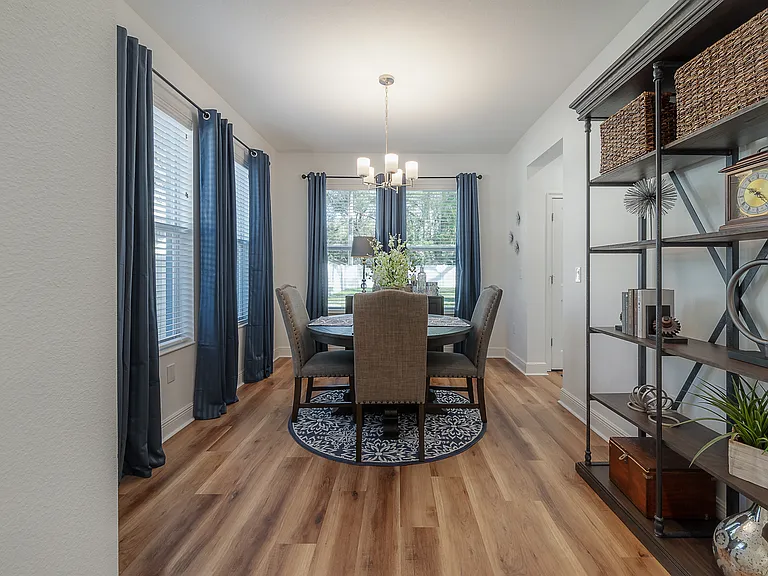 1714 E Lambright St — Photo 18