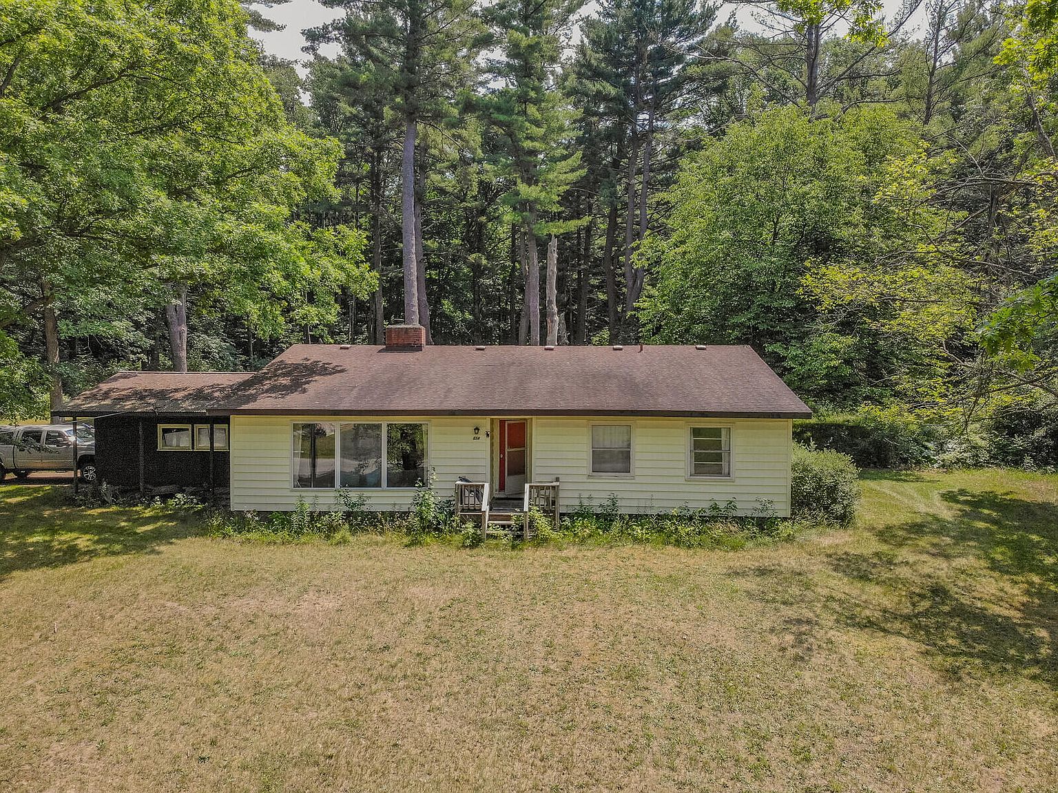 634 E Croton Dr, Newaygo, MI 49337 Zillow