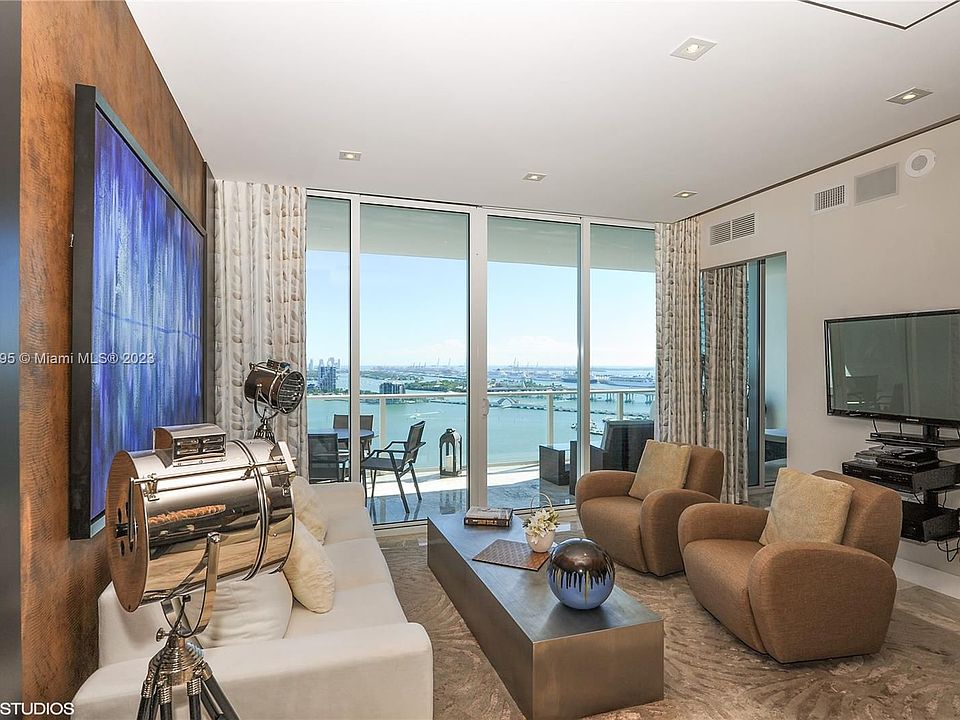 1st image of 2020 N Bayshore Dr APT 2606
