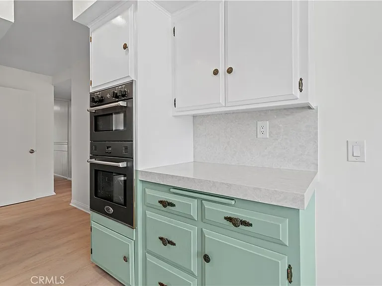 1019 E Walnut Ave — Photo 12