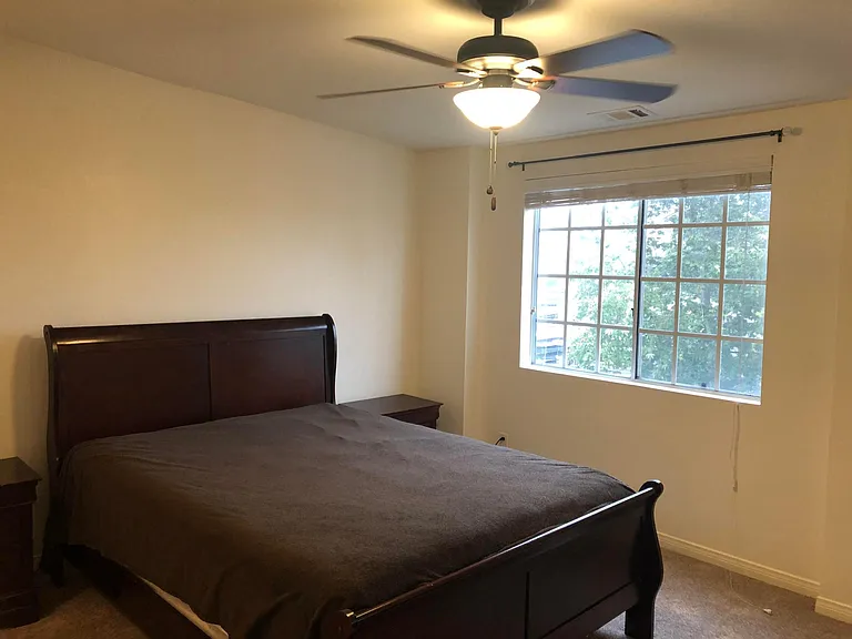 4692 Carpinteria Ave — Photo 9