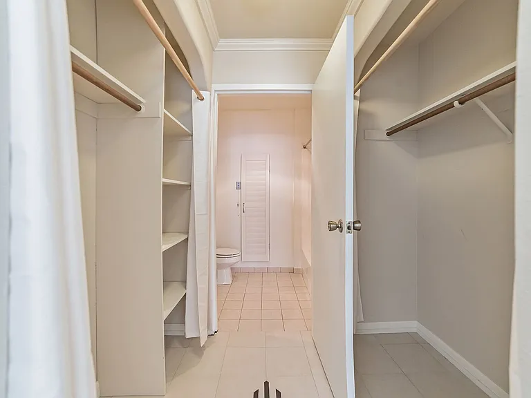 Park Glenview Apartments- Boutique Senior Living — Photo 13