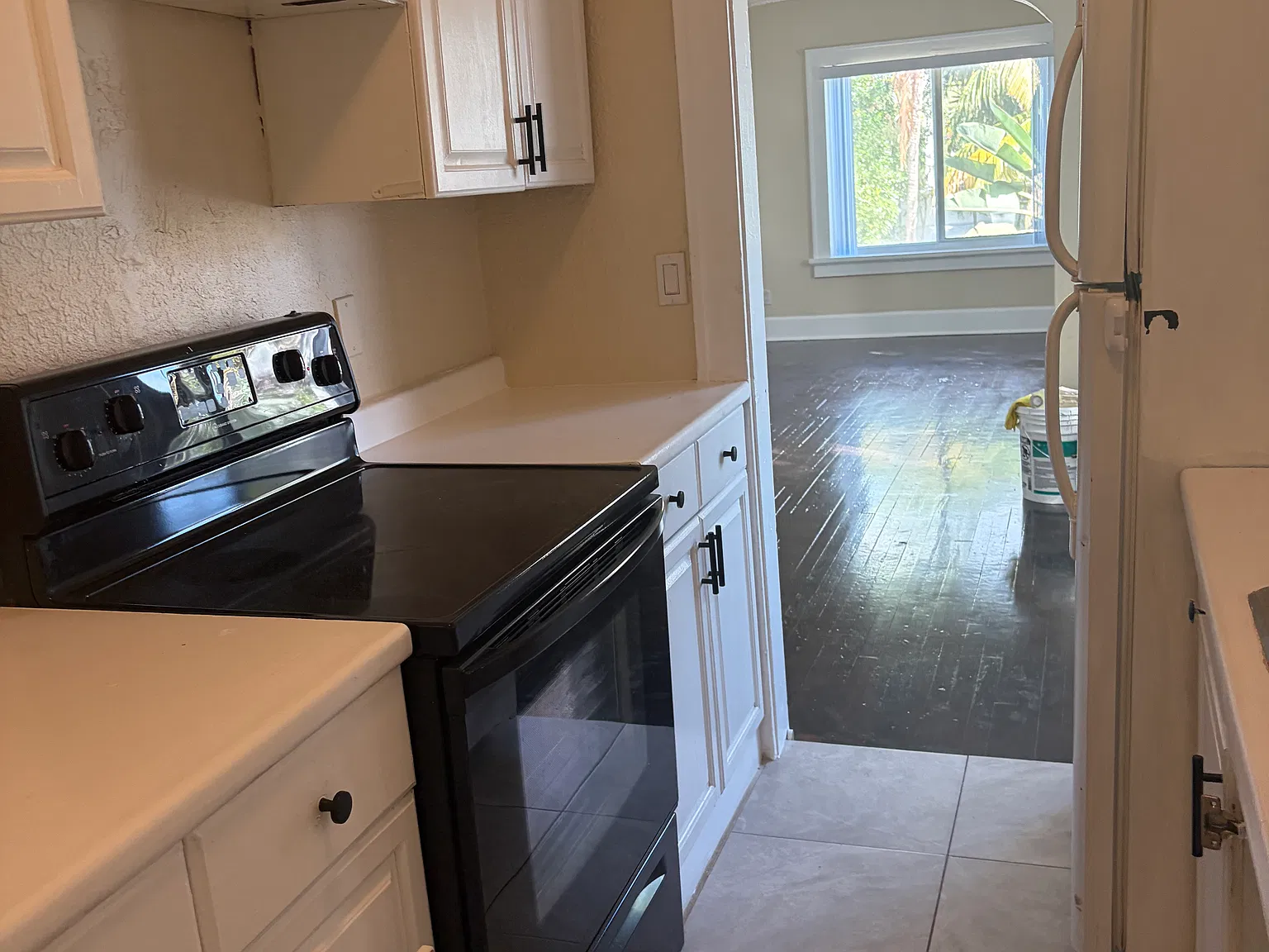 1 bed, 780 sqft, $1,650 — Photo 3