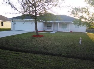 2062 SW Aquarius Ln, Port Saint Lucie, FL 34984