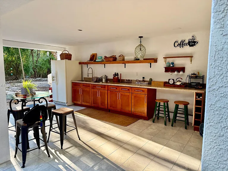 1615 Harbor Dr — Photo 35