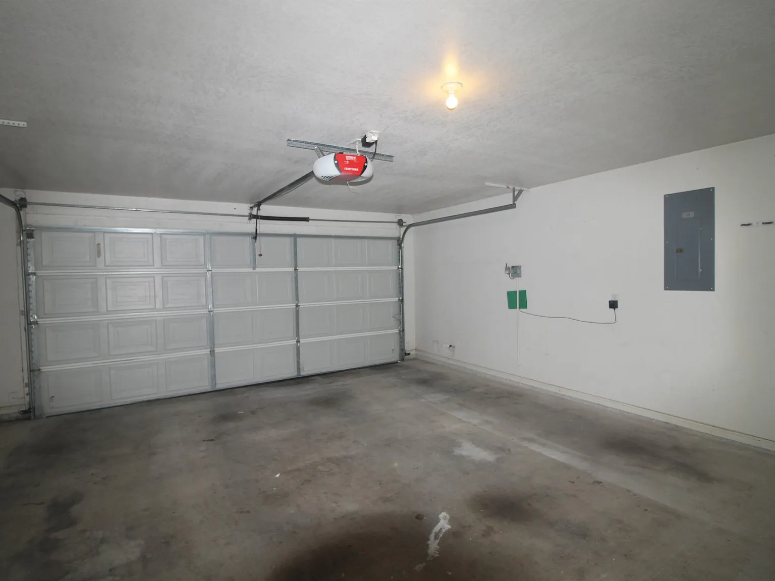 3901 Crosscut Loop - 1 — Photo 3