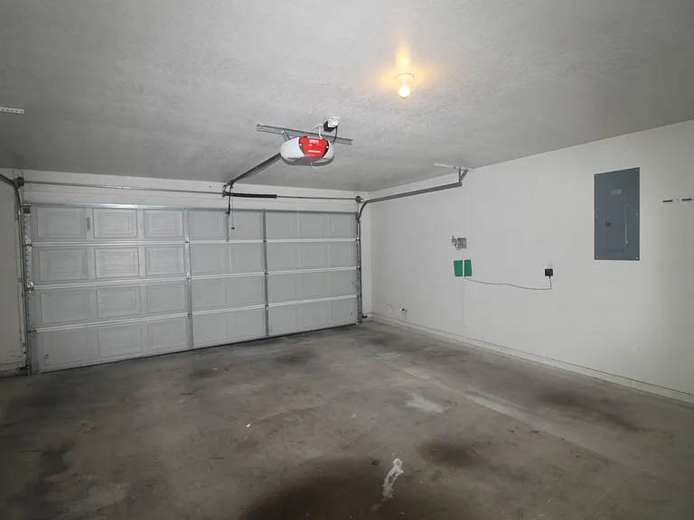 3901 Crosscut Loop — Photo 11