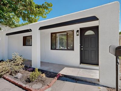 1820 Lester Dr NE, Albuquerque, NM, 87112