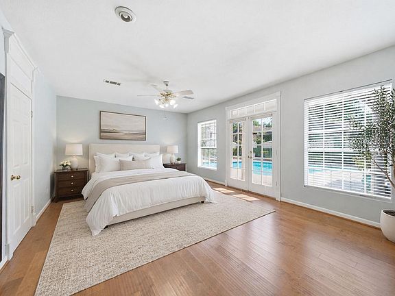 4th image of 15814 Fleetwood Oaks Dr