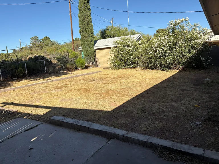 1042 S Linda Vista Dr — Photo 9