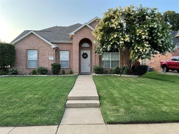 1007 Huntington Trl, Mansfield, TX 76063