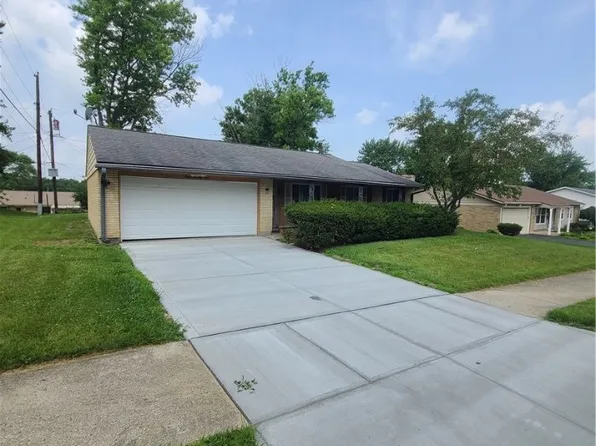 871 Heincke Rd, West Carrollton, OH 45449