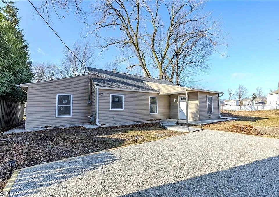 34469 Roberts Rd
