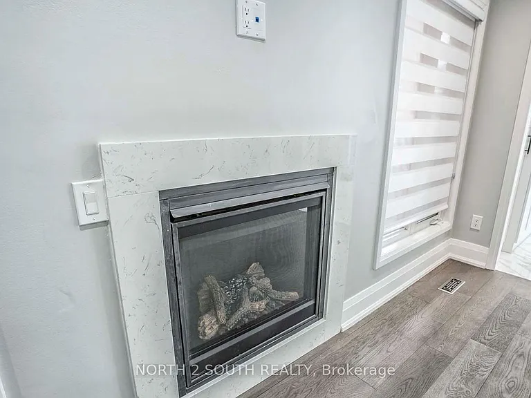 37 Loire Ct #UPPER — Photo 14