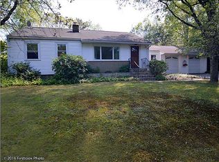 7 Midway St, Scituate, RI 02857