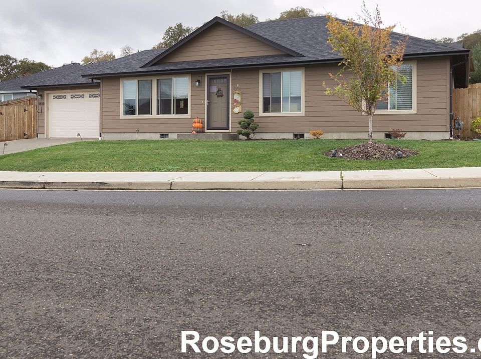 1880 NE Sunset St Roseburg