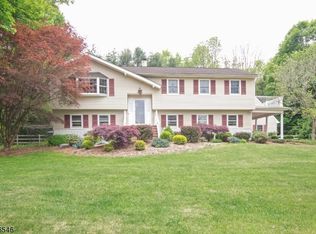 956 Jackson Valley Rd, Oxford, NJ 07863