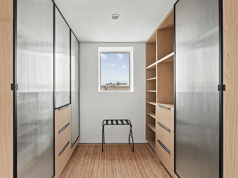 79 S 2nd St #PENTHOUSE — Photo 24