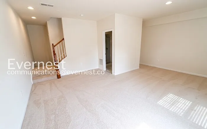 11774 Dawkins Ridge Ln — Photo 4