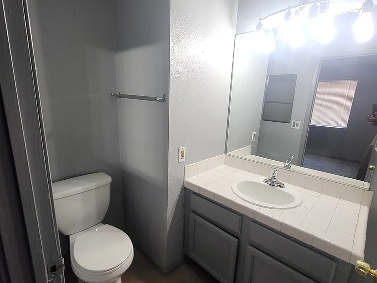 4300 N Lamont St #257 — Photo 14