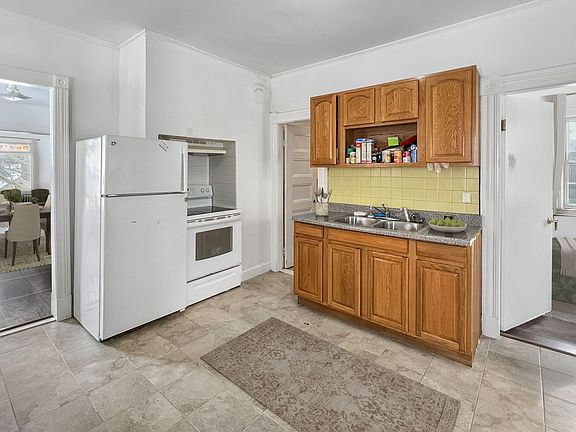 2nd image of 51 Acushnet Ave