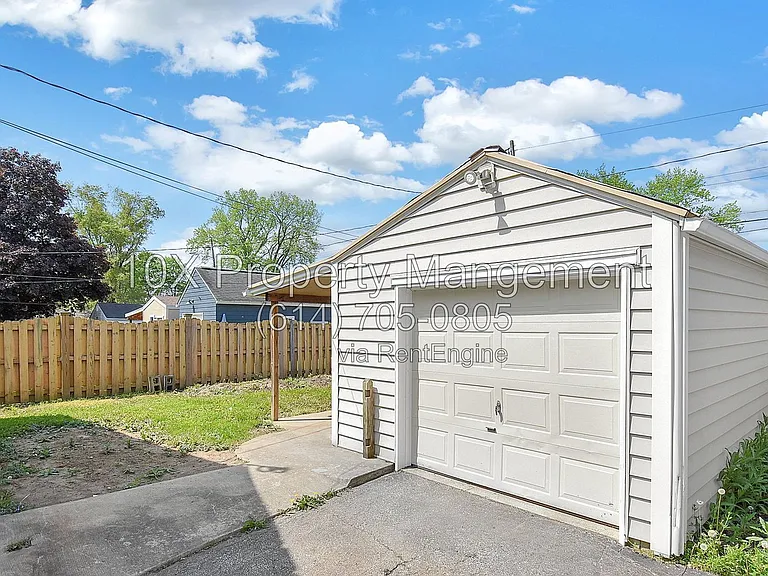 227 Haldy Ave — Photo 26