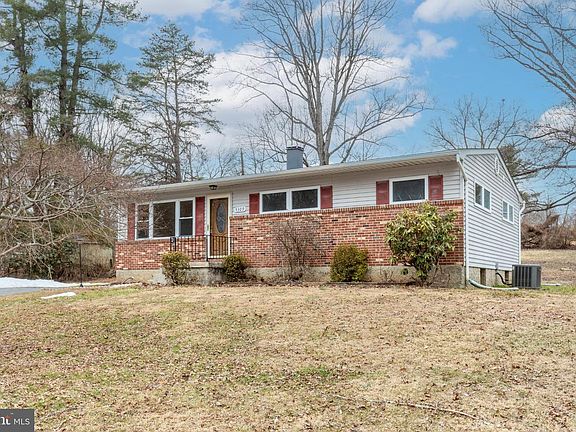 4th image of 5309 Wendy Rd