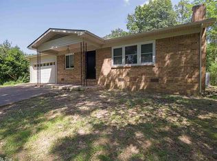 212 Independence Dr, Hot Springs, AR 71913
