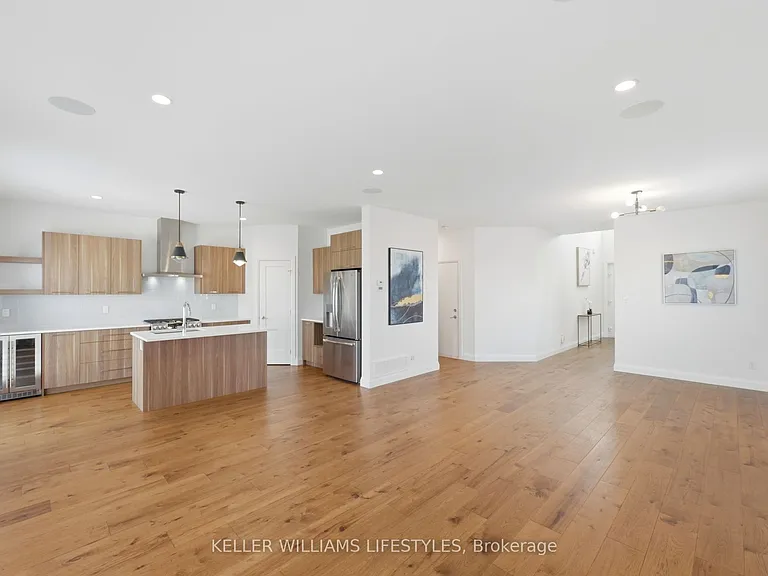 140 Crestview Dr — Photo 9
