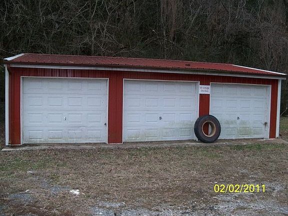 3rd image of 311 W Gipson Ave