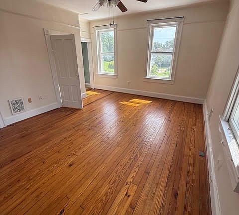 5th image of 6408 Brook Ave APT C