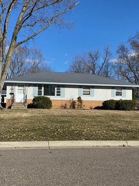 1st image of 6112 Lee Ave N