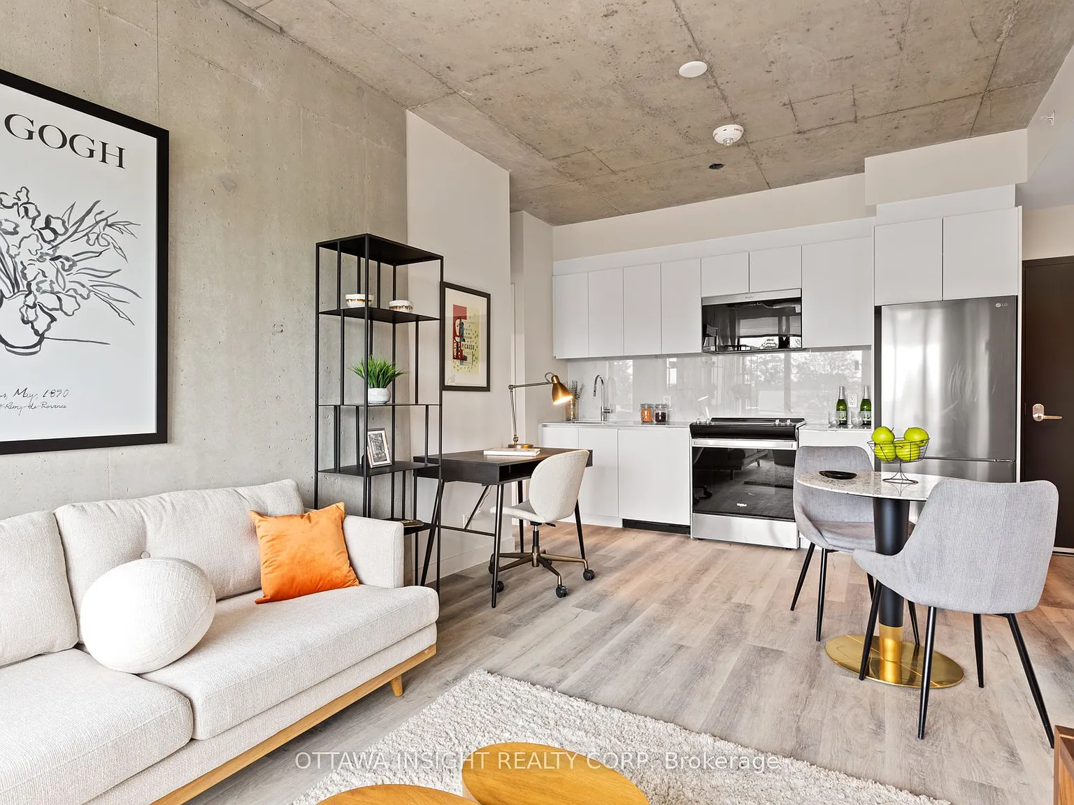2 bed, $2,410 — Photo 4