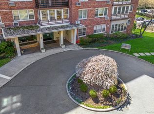 3 Washington Square #4D, Larchmont, NY 10538