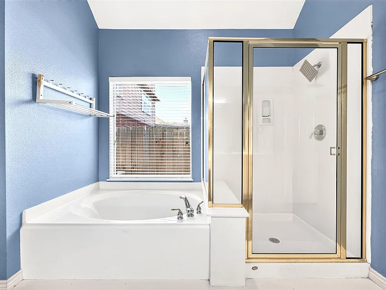 11214 Hillside Glen Trl — Photo 25