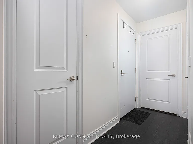 28 Ted Rogers Way #1012 — Photo 19