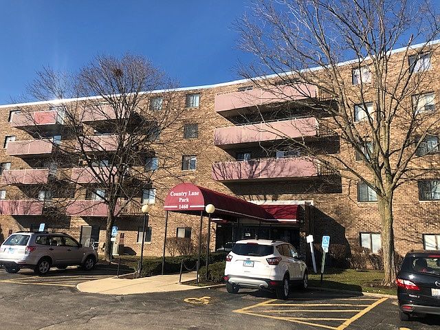 1st image of 1460 Fairlane Dr APT 127