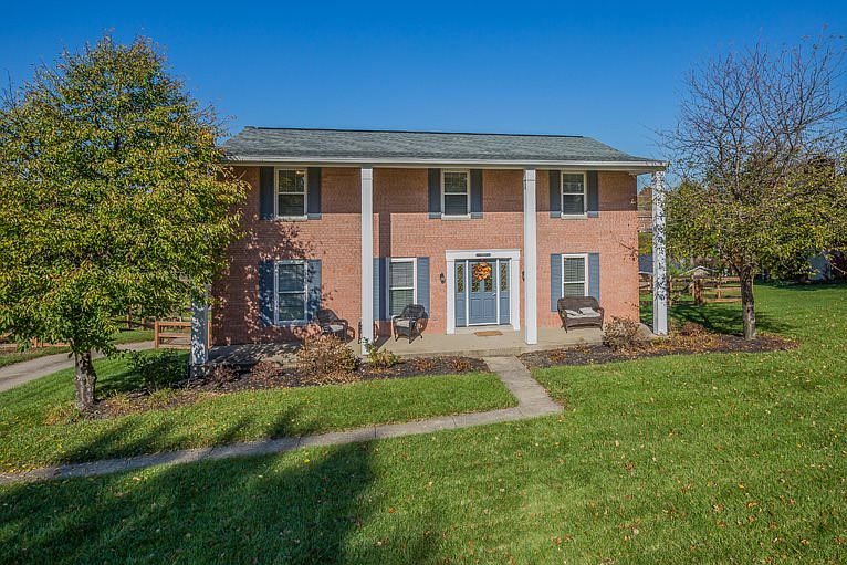 1st image of 3036 Poinsettia Ct