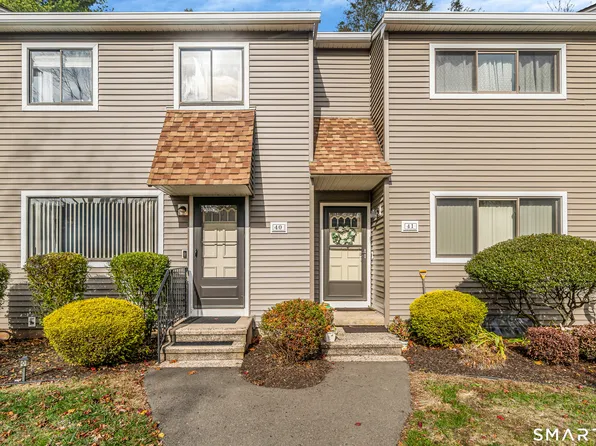40 Orangewood West #40, Derby, CT 06418