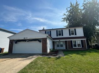 161 Brookside Dr, Glendale Heights, IL 60139