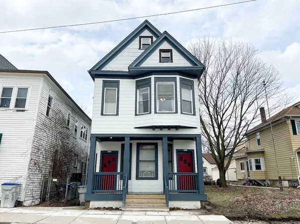 2705 North Humboldt BOULEVARD #2707, Milwaukee, WI 53212