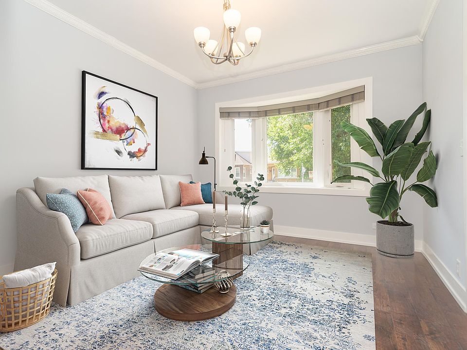 1st image of 3252 W Evergreen Ave #1