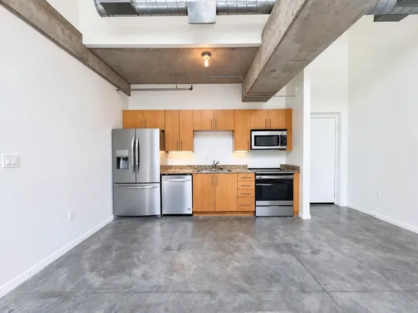 1001 Belleview St, Dallas, TX