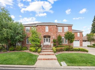 875 Shore Breeze Dr, Sacramento, CA 95831