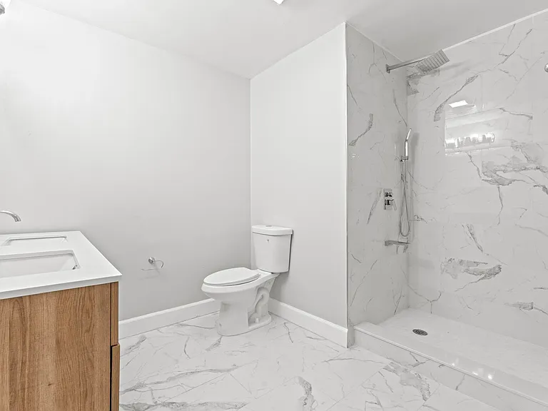534 E Del Monte Ave — Photo 32